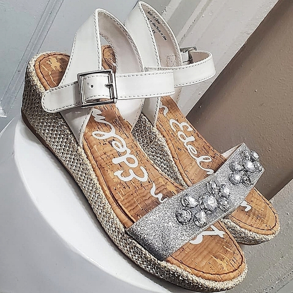 Sam Edelman Silver Glitter Women's Wedge Sandals Size 4 🌴✌️